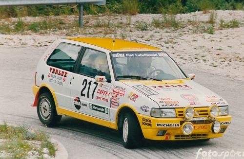 De Barba Franco su Fiat Uno Turbo